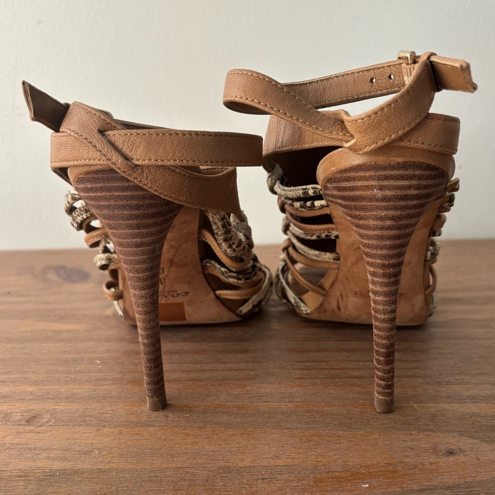 COACH Jody tan brown python snake detail leather sandal heels 8 $268 - Picture 6 of 9